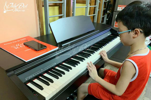 piano20roland20rp30-1 mua piano roland RP30 cho be