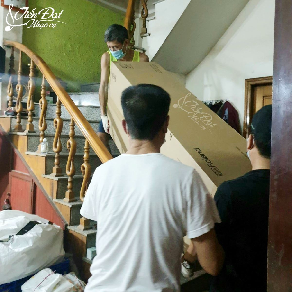 giao dan piano dien roland rp30