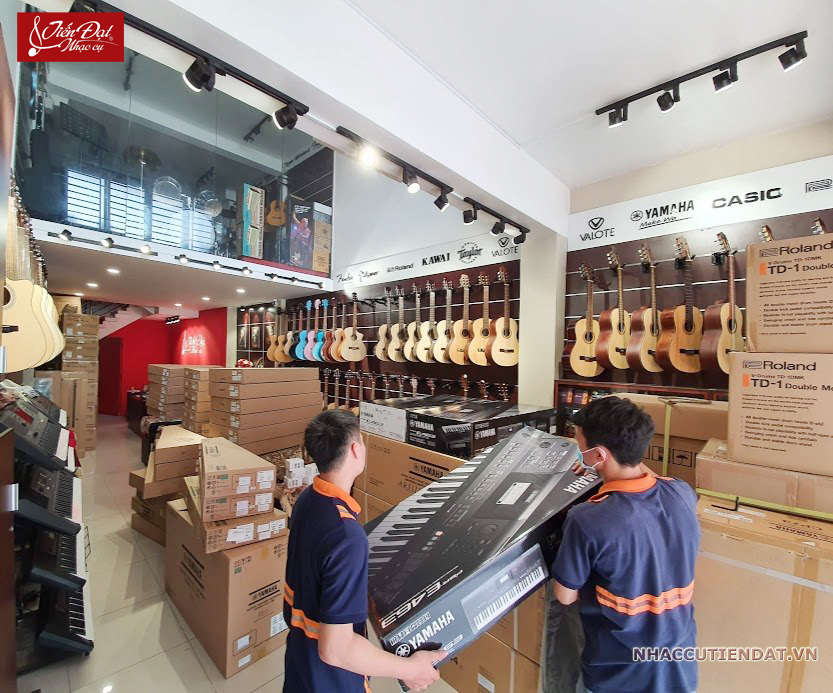 tien20dat204-4 nhac-cu-tien-dat-sai-gon